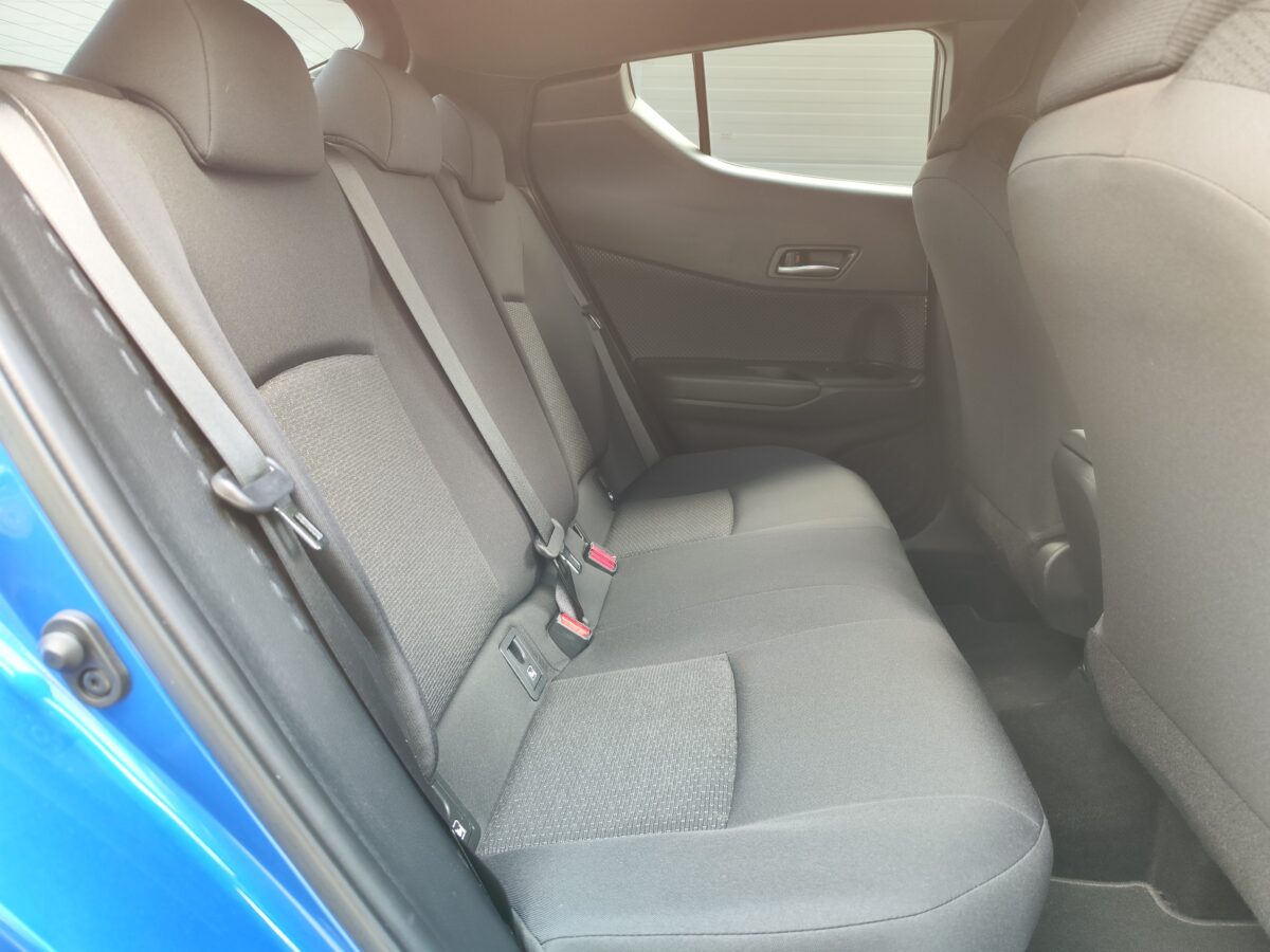 TOYOTA C-HR ADVANCE 1.8 125H