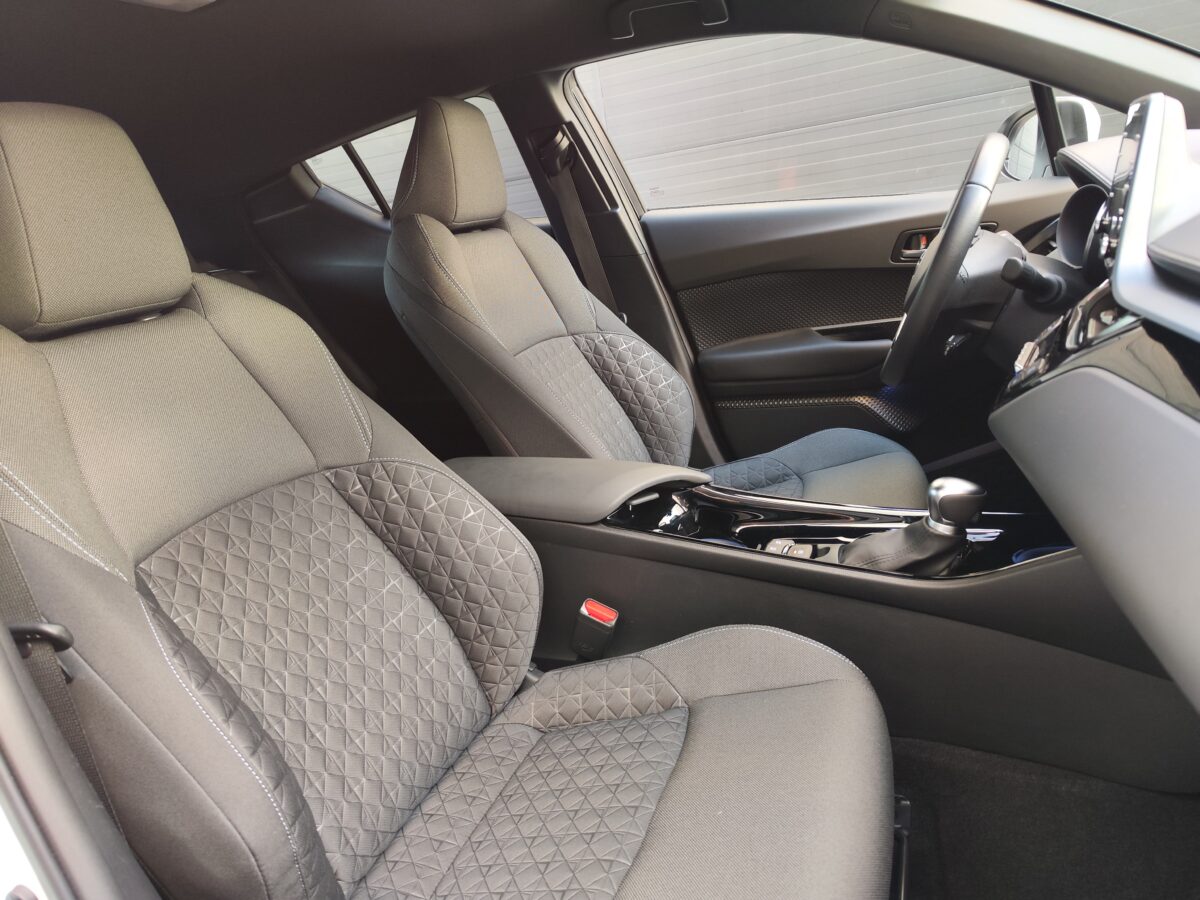 TOYOTA C-HR ADVANCE 1.8 125H