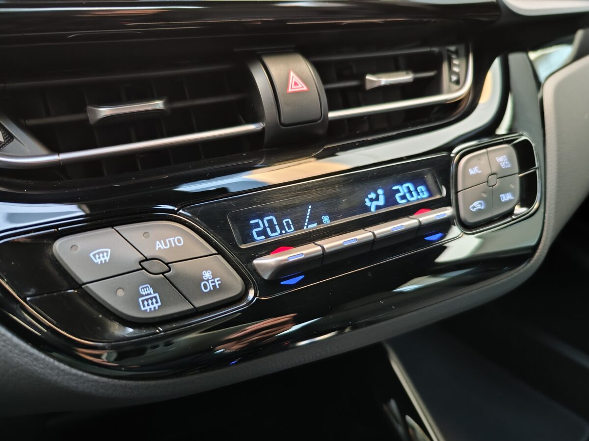 TOYOTA C-HR ADVANCE 1.8 125H