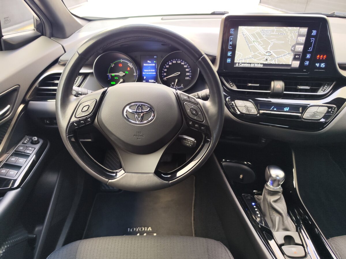 TOYOTA C-HR ADVANCE 1.8 125H