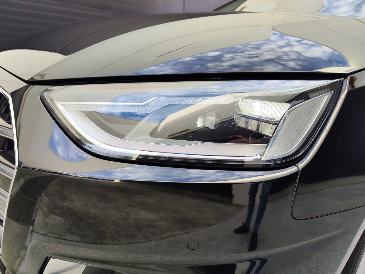 AUDI A4 Avant Advanced 30 TDI Stronic 136 CV