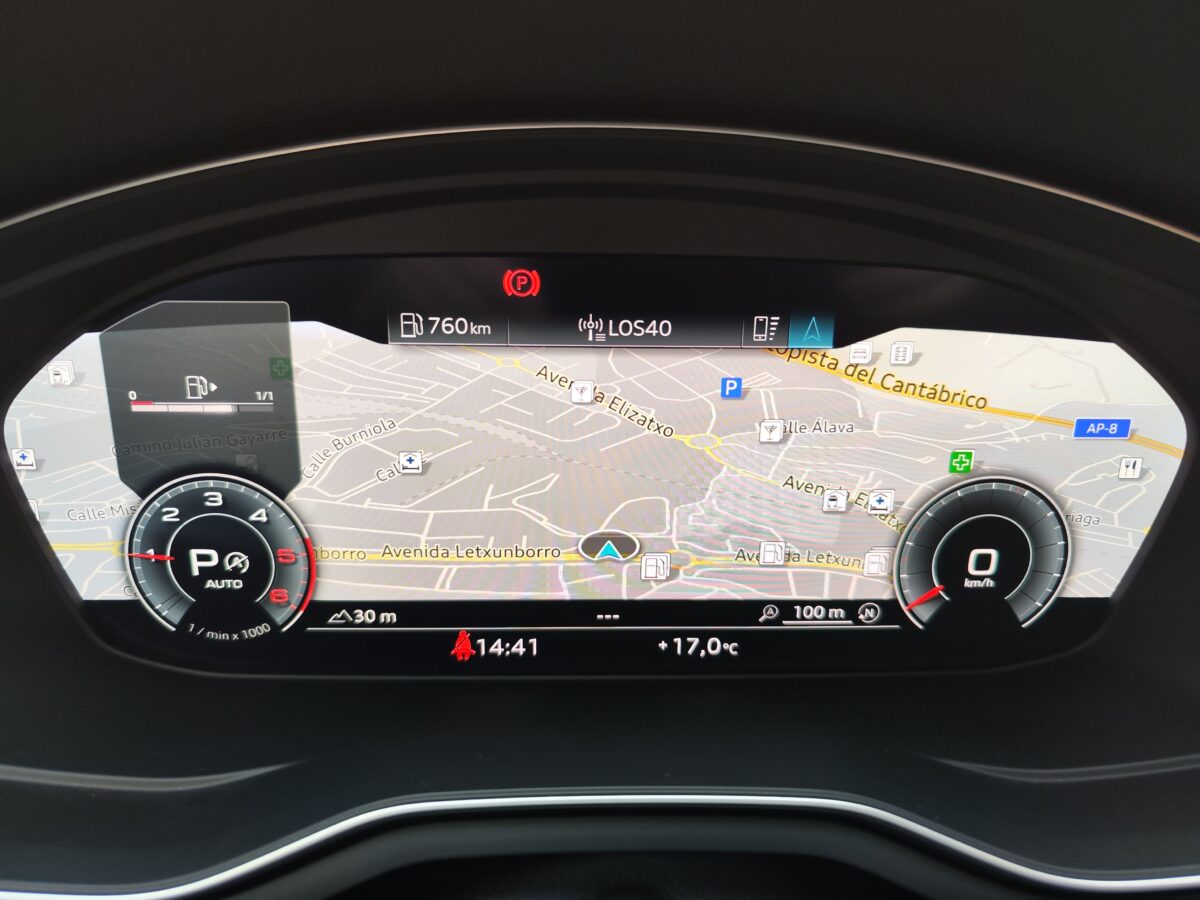 AUDI A4 Avant Advanced 30 TDI Stronic 136 CV