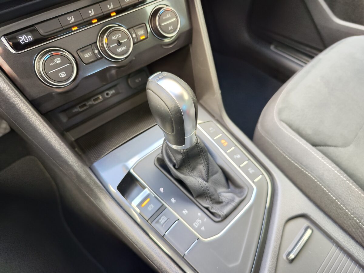 VOLKSWAGEN TIGUAN Sport R-line 1.4 TSI 150 CV DSG