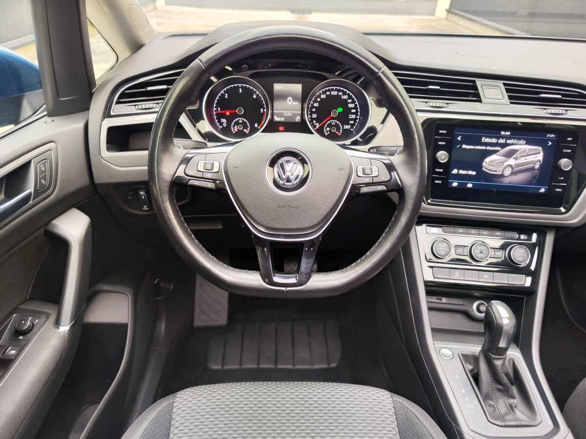 VOLKSWAGEN Touran Advance 2.0 TDI 150 CV DSG
