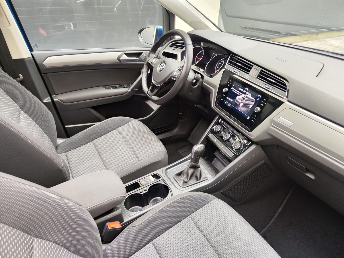 VOLKSWAGEN Touran Advance 2.0 TDI 150 CV DSG