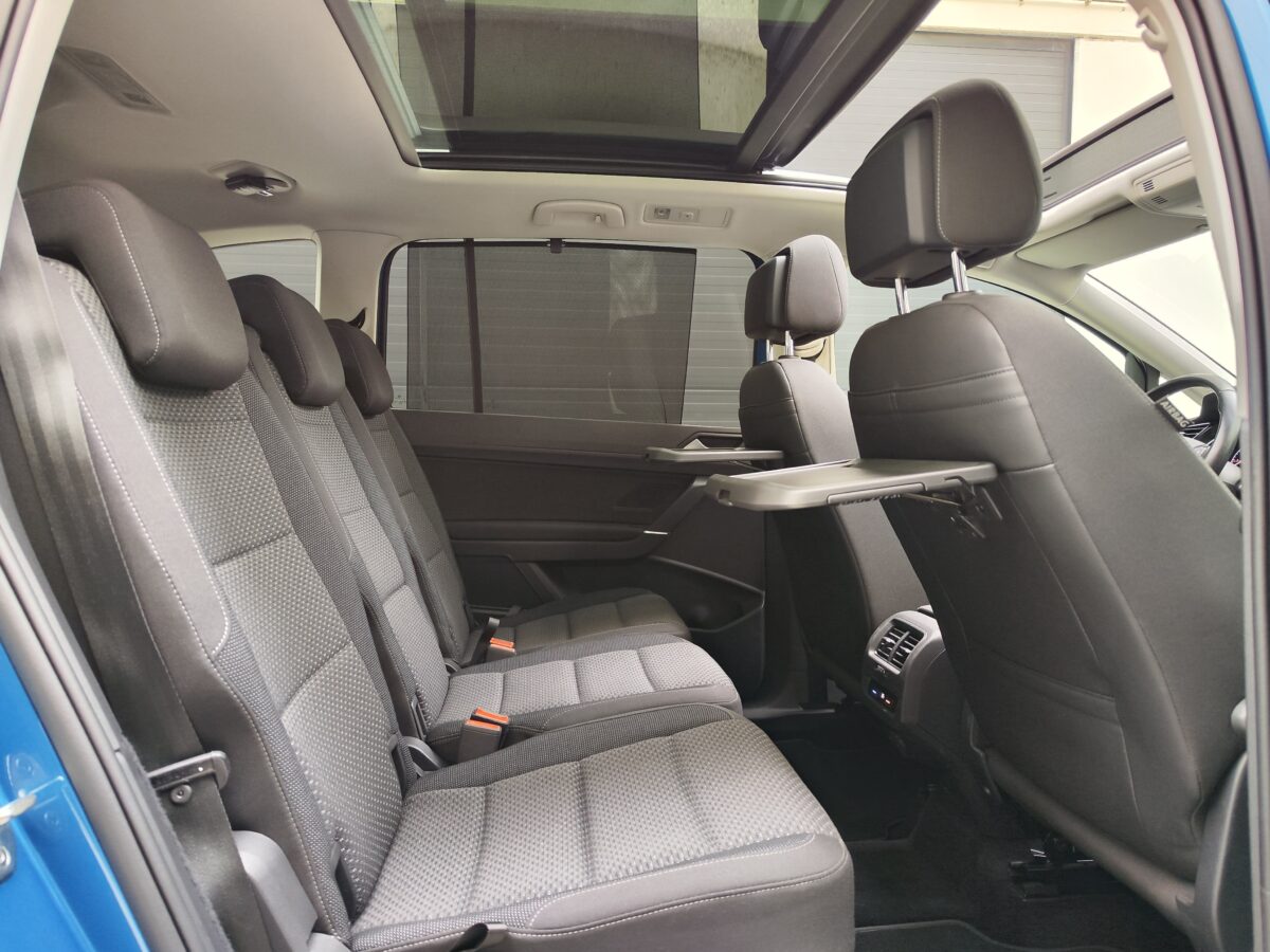 VOLKSWAGEN Touran Advance 2.0 TDI 150 CV DSG