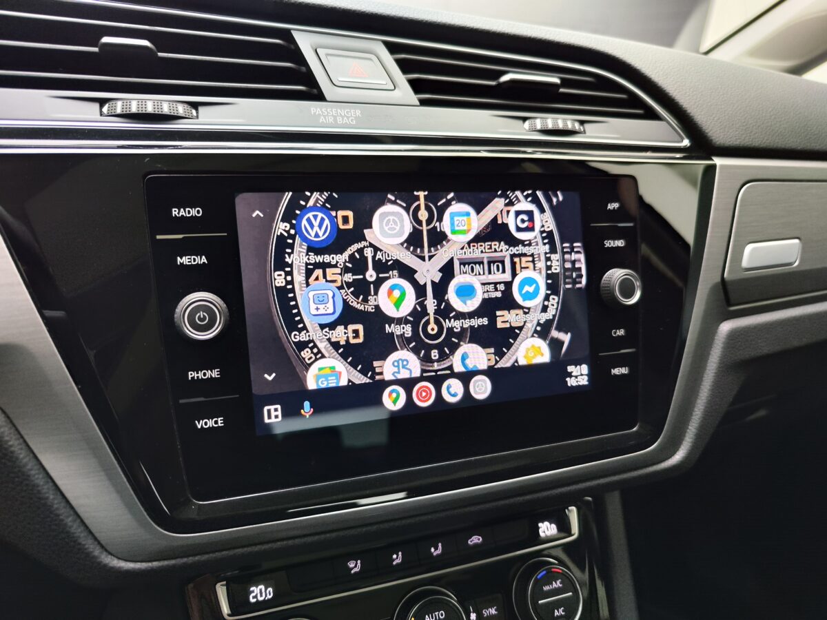 VOLKSWAGEN Touran Advance 2.0 TDI 150 CV DSG