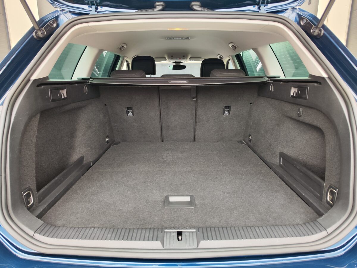 VOLKSWAGEN Passat Variant EXECUTIVE 2.0 TDI 150 CV DSG