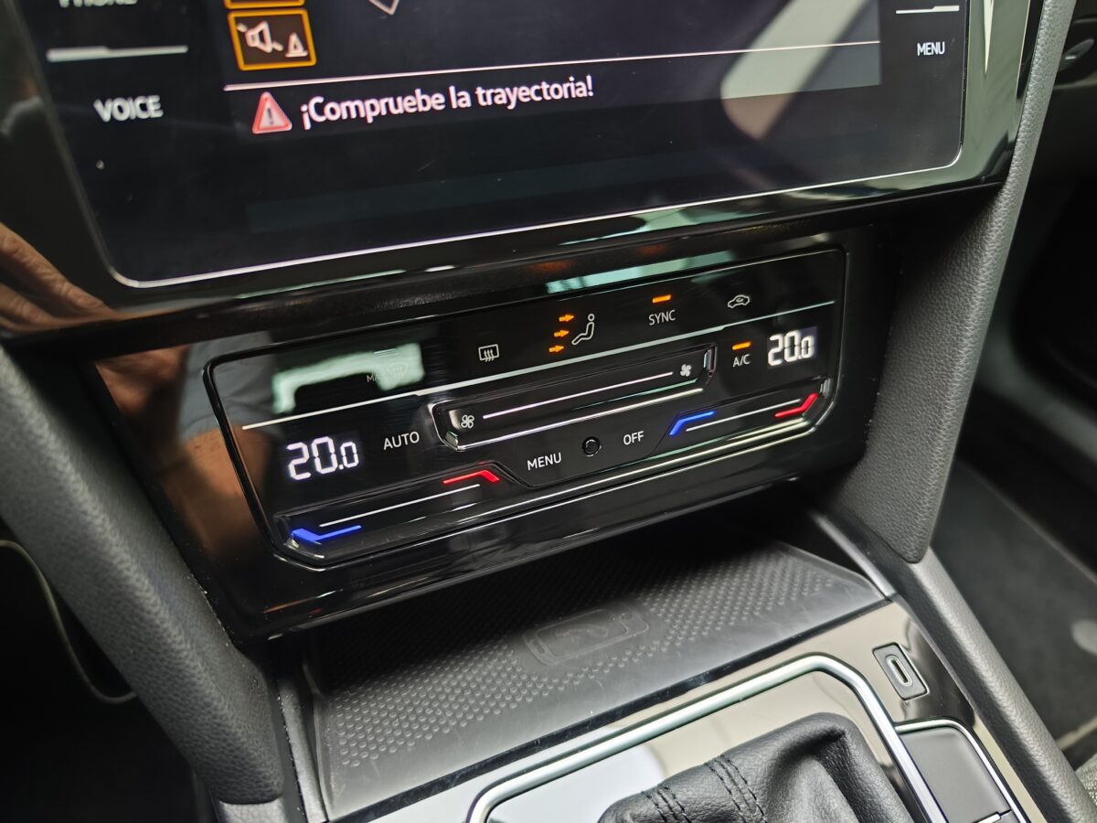 VOLKSWAGEN Passat Variant EXECUTIVE 2.0 TDI 150 CV DSG