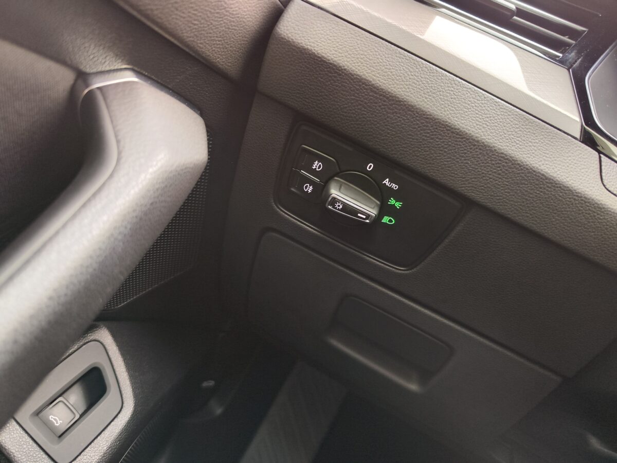 VOLKSWAGEN Passat Variant EXECUTIVE 2.0 TDI 150 CV DSG