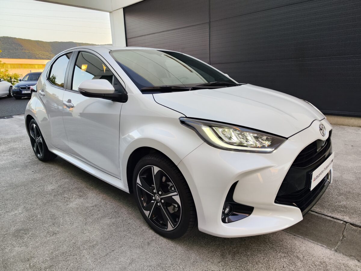 TOYOTA YARIS STYLE 1.5 120H