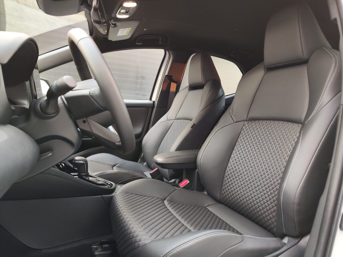 TOYOTA YARIS STYLE 1.5 120H