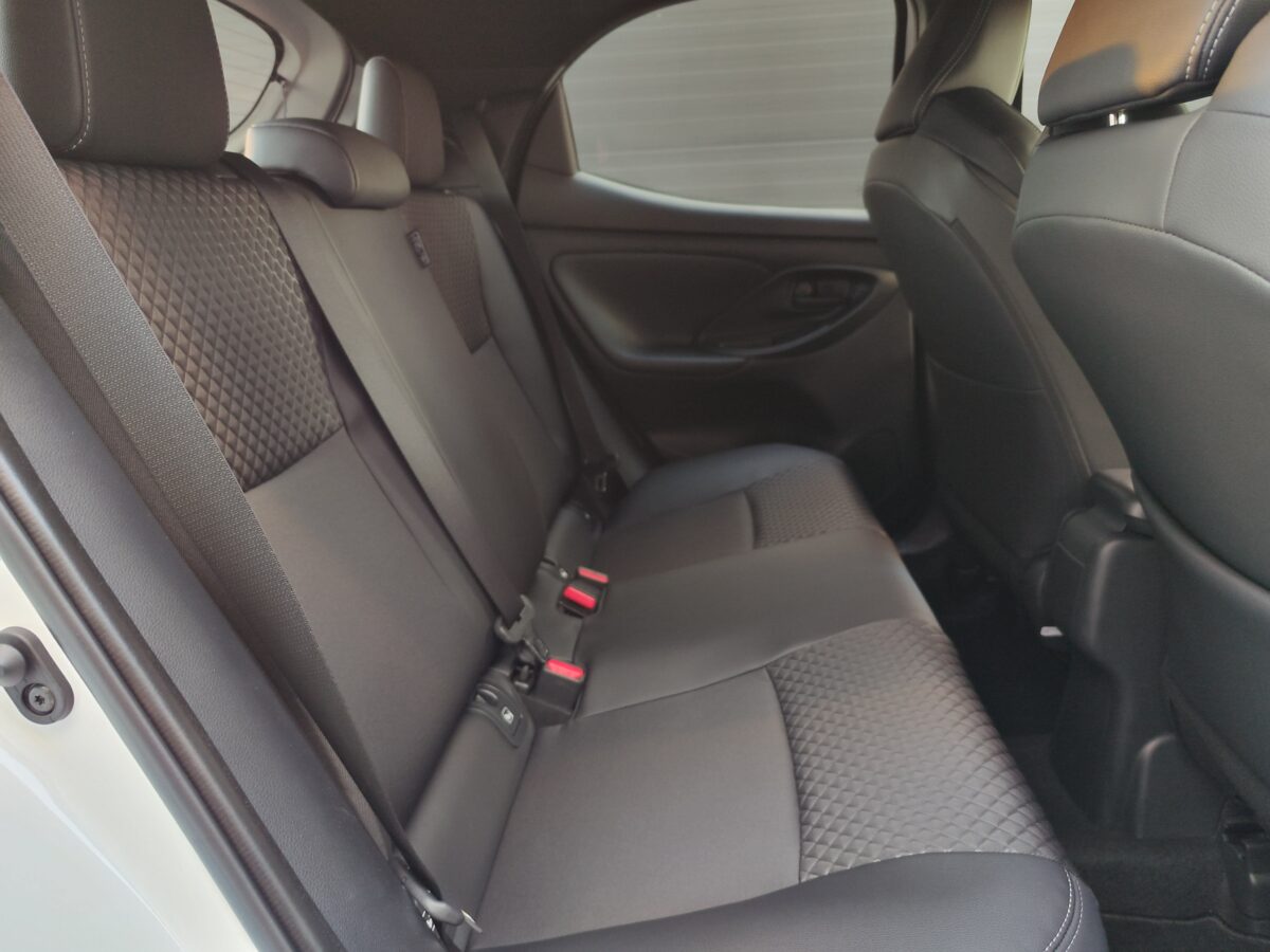 TOYOTA YARIS STYLE 1.5 120H