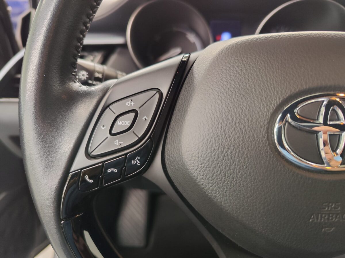 TOYOTA C-HR ADVANCE 1.8 125H