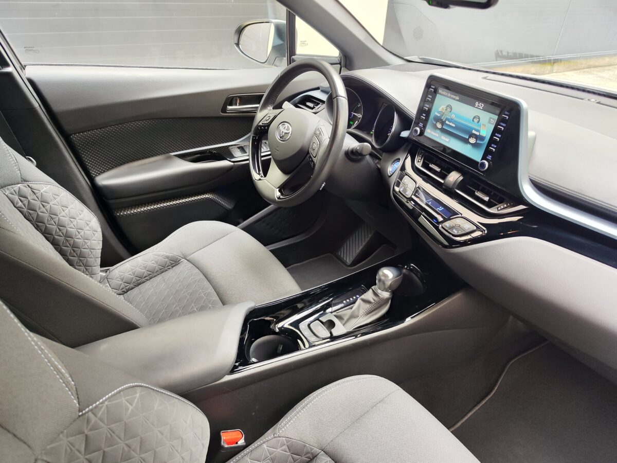 TOYOTA C-HR ADVANCE 1.8 125H