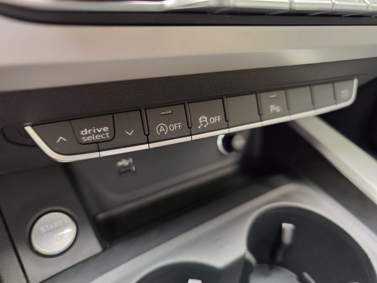 AUDI A4 Avant 35 S-LINE 2.0 TFSI 150 CV