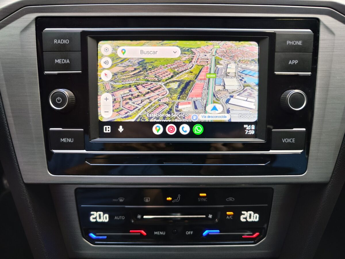 VOLKSWAGEN Passat Variant Business 2.0 TDI 150 CV