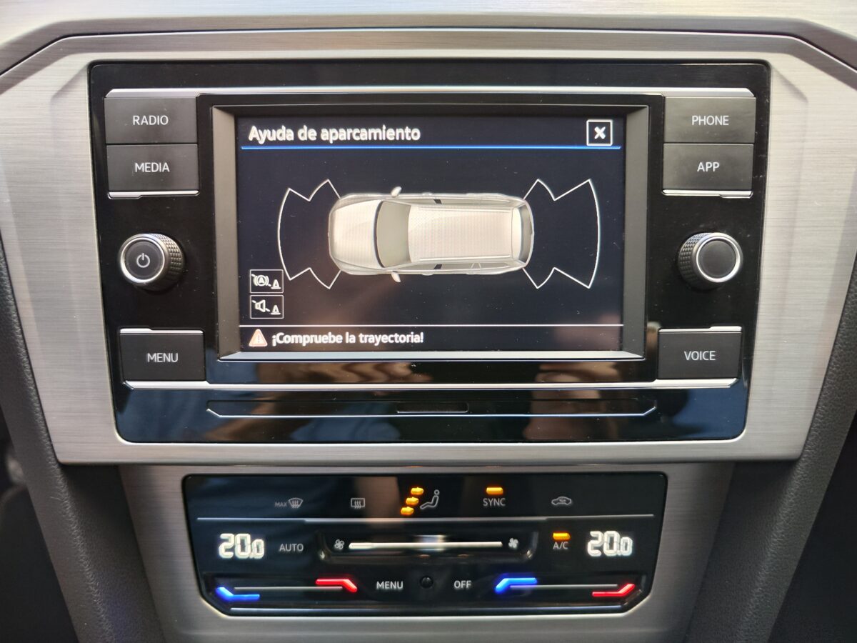 VOLKSWAGEN Passat Variant Business 2.0 TDI 150 CV