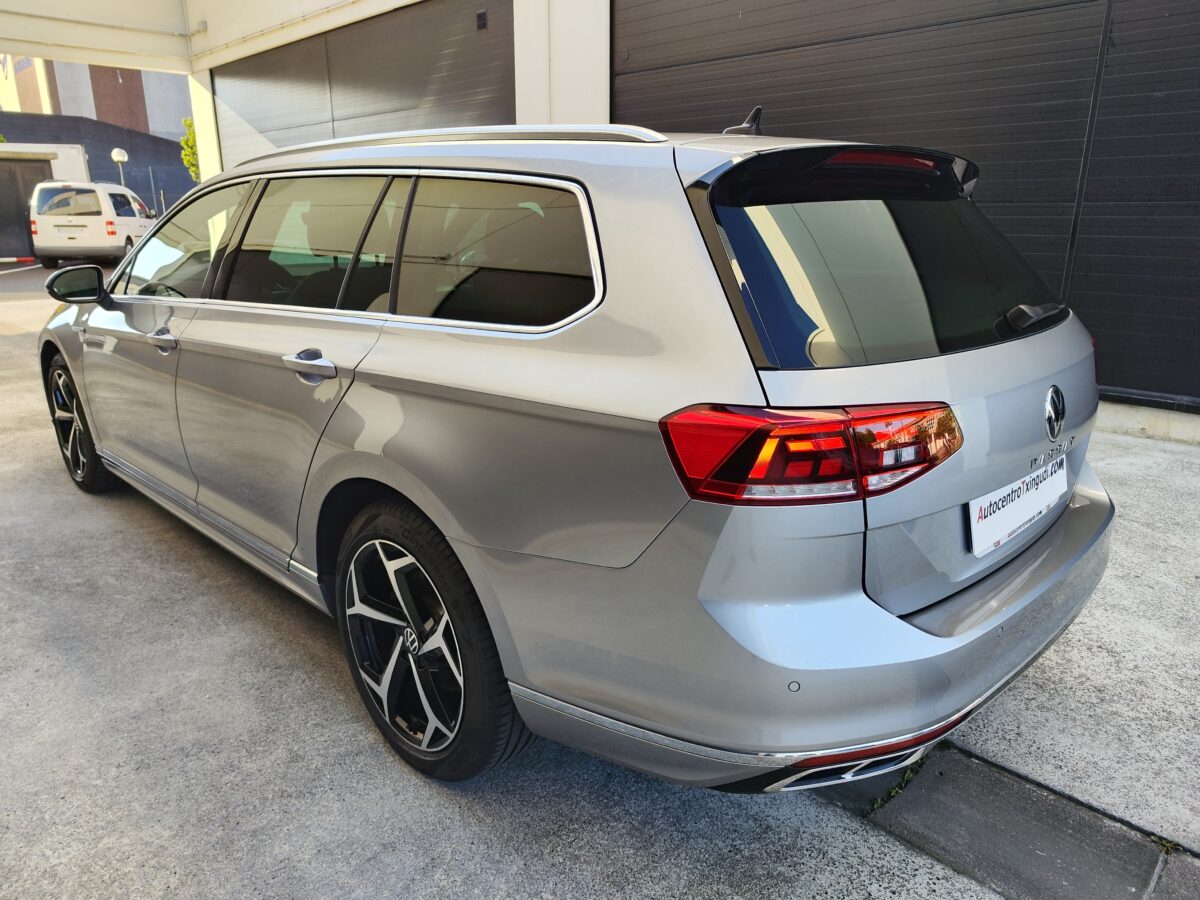 VOLKSWAGEN Passat Variant R-Line 2.0 TDI 150 CV DSG