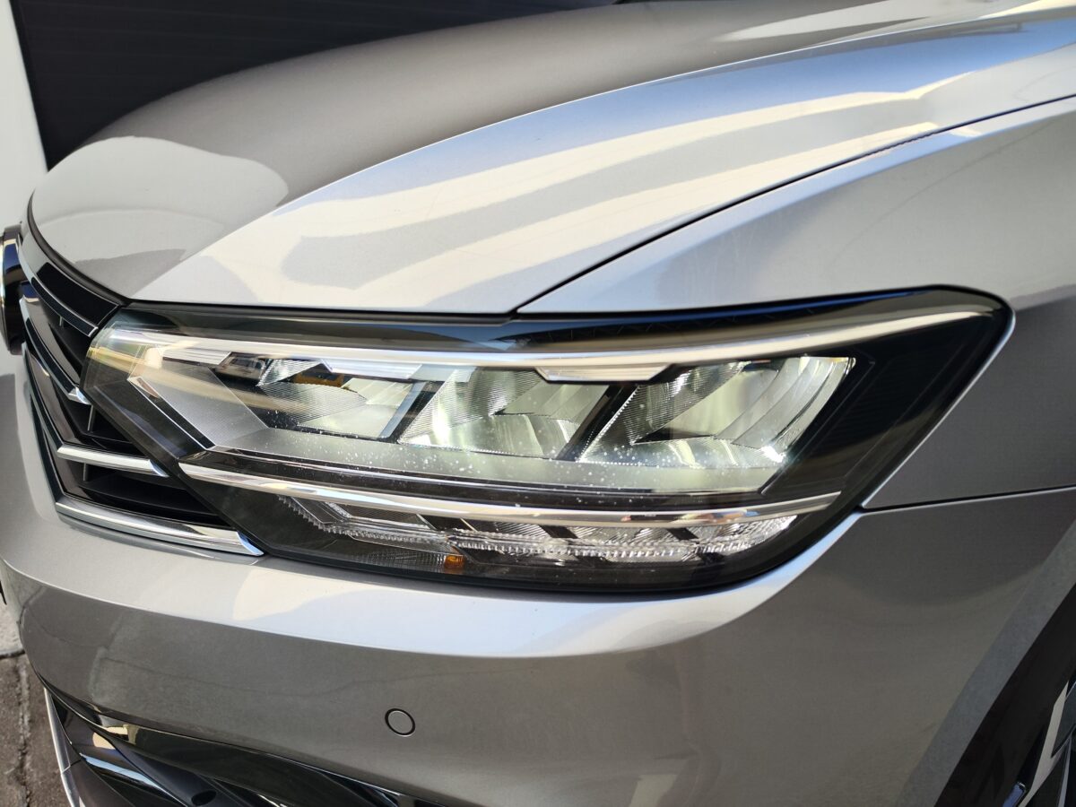 VOLKSWAGEN Passat Variant R-Line 2.0 TDI 150 CV DSG