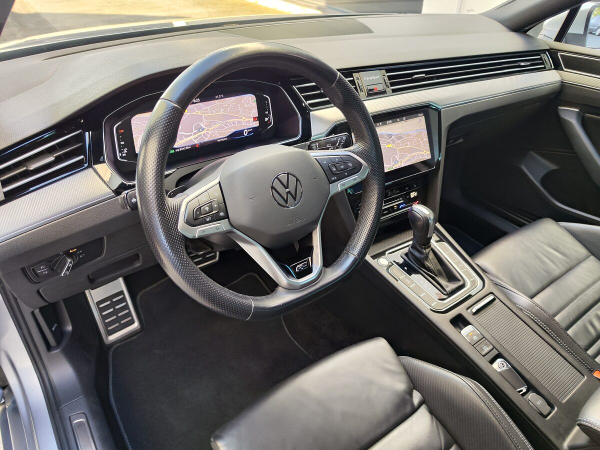VOLKSWAGEN Passat Variant R-Line 2.0 TDI 150 CV DSG