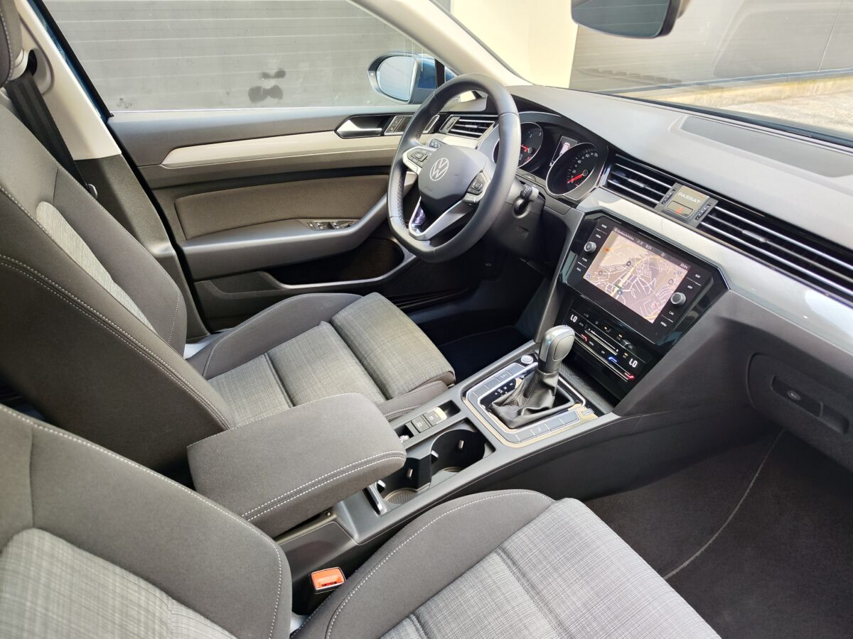 VOLKSWAGEN Passat Variant EXECUTIVE 2.0 TDI 150 CV DSG