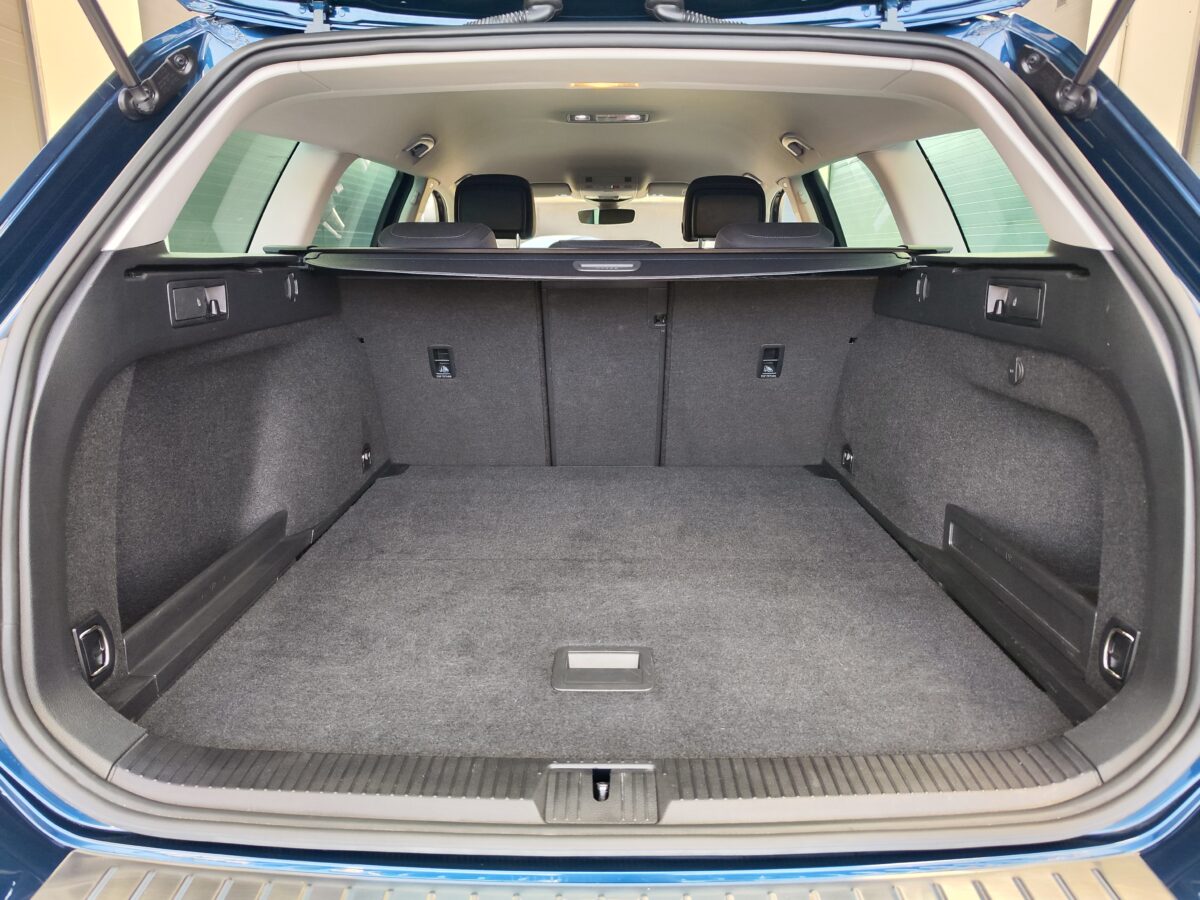 VOLKSWAGEN Passat Variant EXECUTIVE 2.0 TDI 150 CV DSG