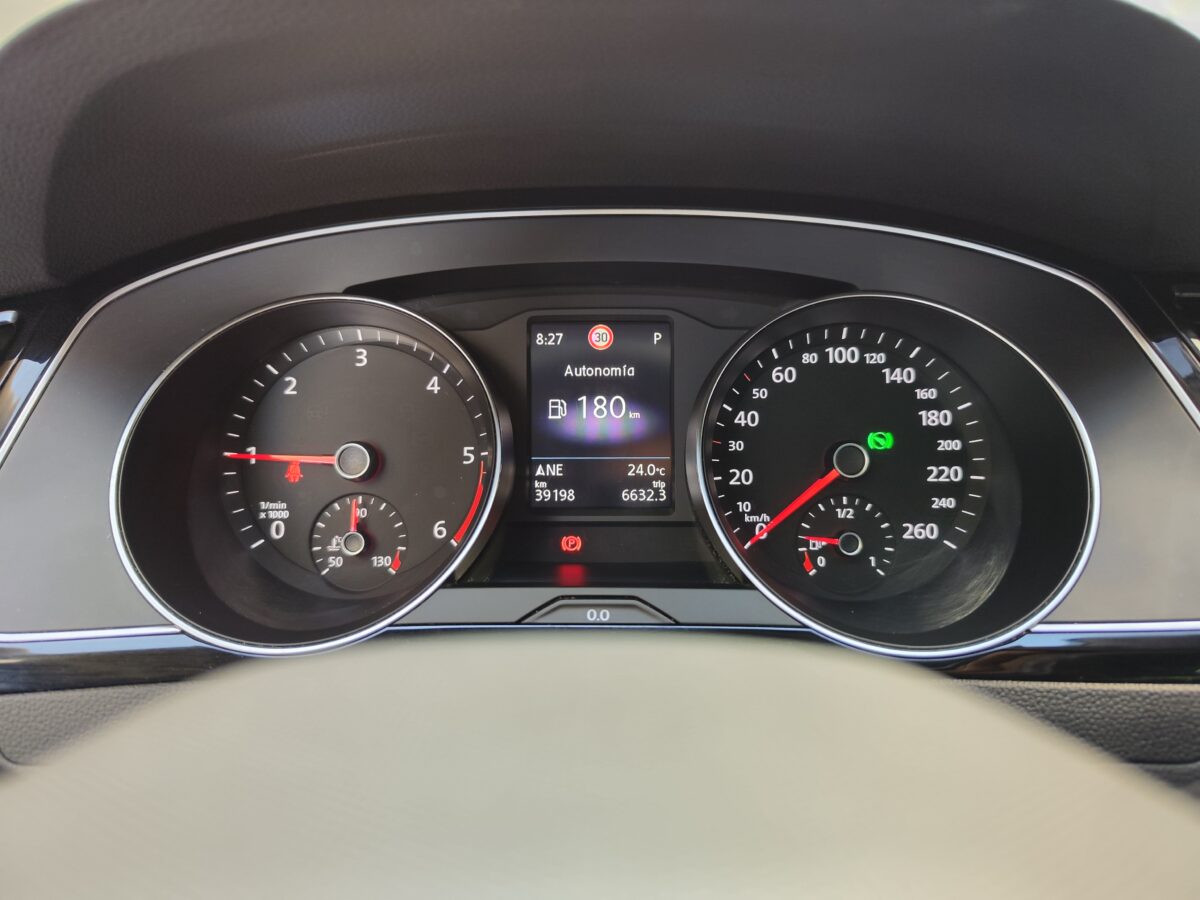 VOLKSWAGEN Passat Variant EXECUTIVE 2.0 TDI 150 CV DSG