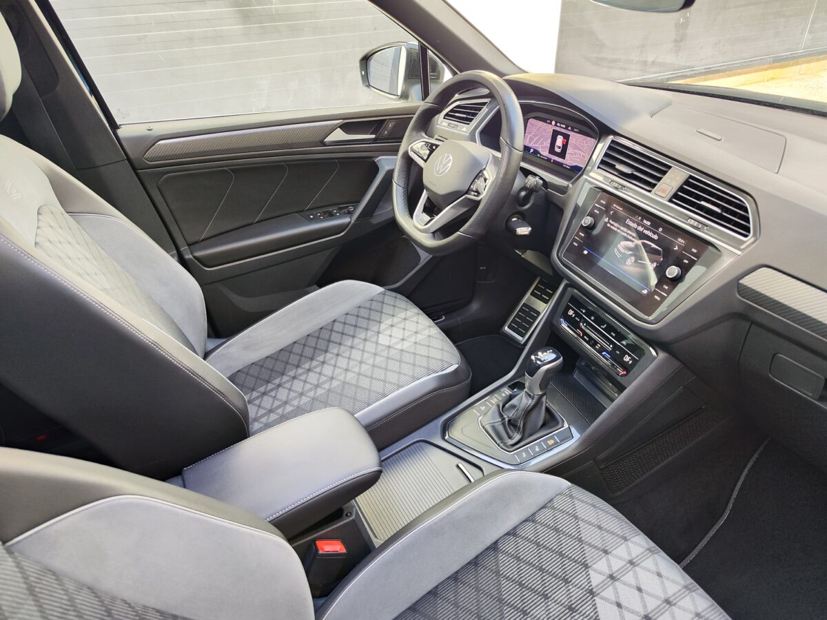 VOLKSWAGEN TIGUAN R-Line 2.0 TDI 150 CV DSG