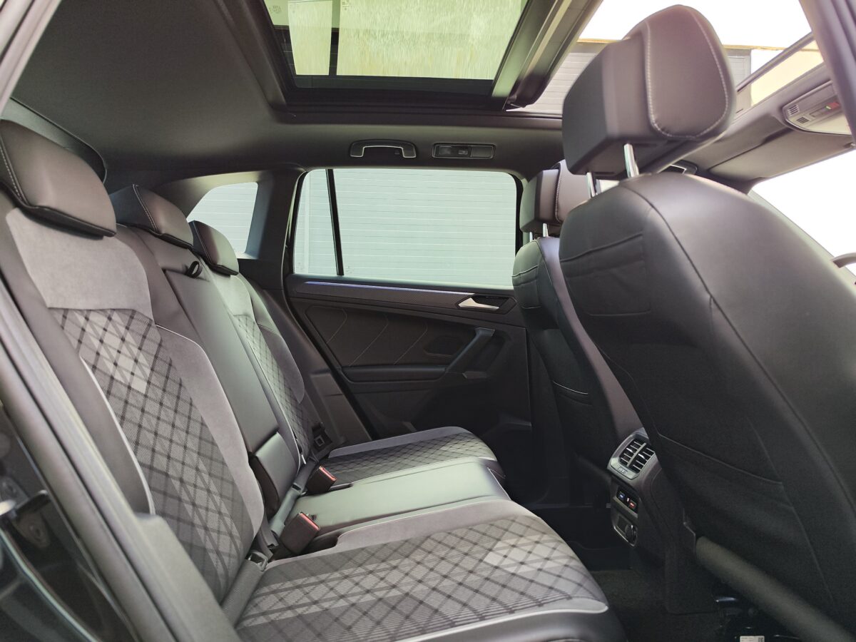 VOLKSWAGEN TIGUAN R-Line 2.0 TDI 150 CV DSG