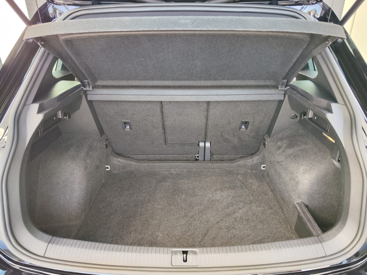 VOLKSWAGEN TIGUAN R-Line 2.0 TDI 150 CV DSG