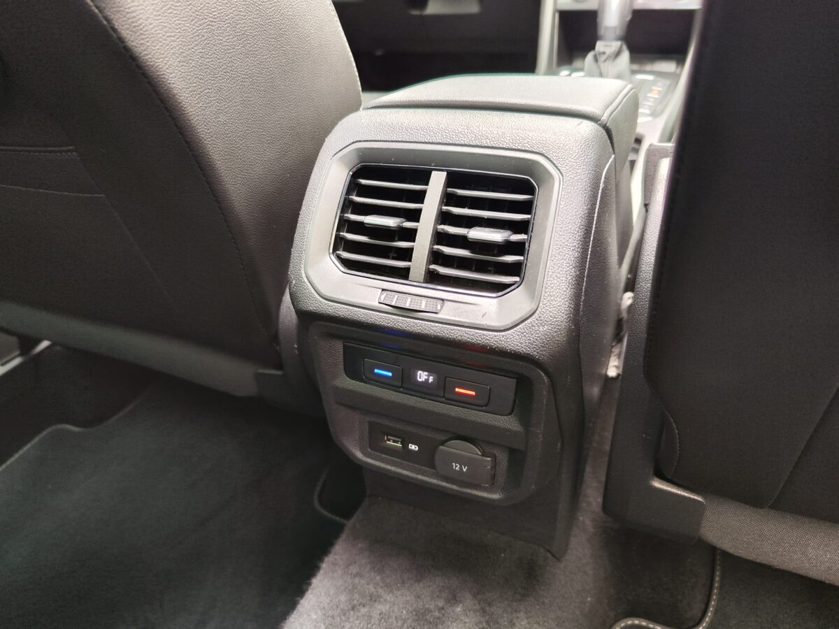 VOLKSWAGEN TIGUAN FULL R-Line Sport 1.5 TSI 150 CV DSG