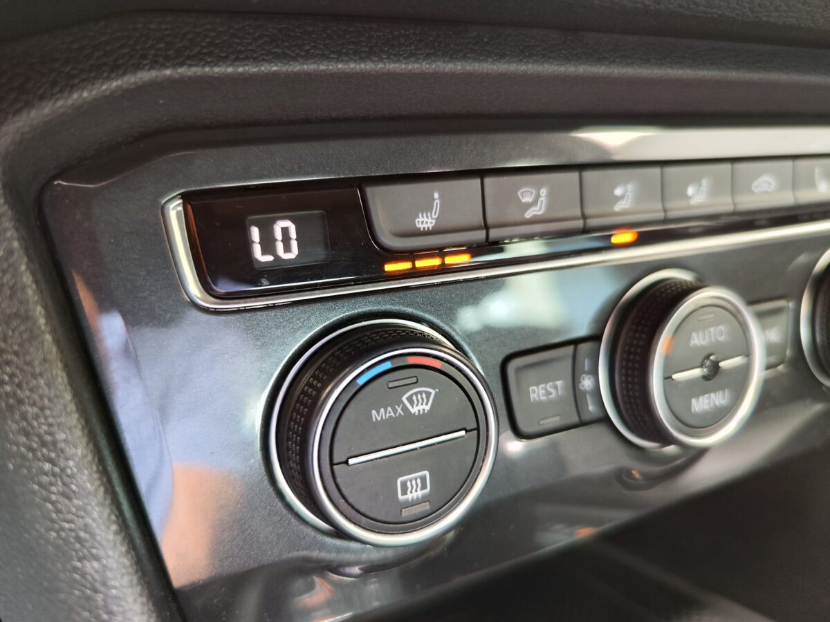 VOLKSWAGEN TIGUAN FULL R-Line Sport 1.5 TSI 150 CV DSG