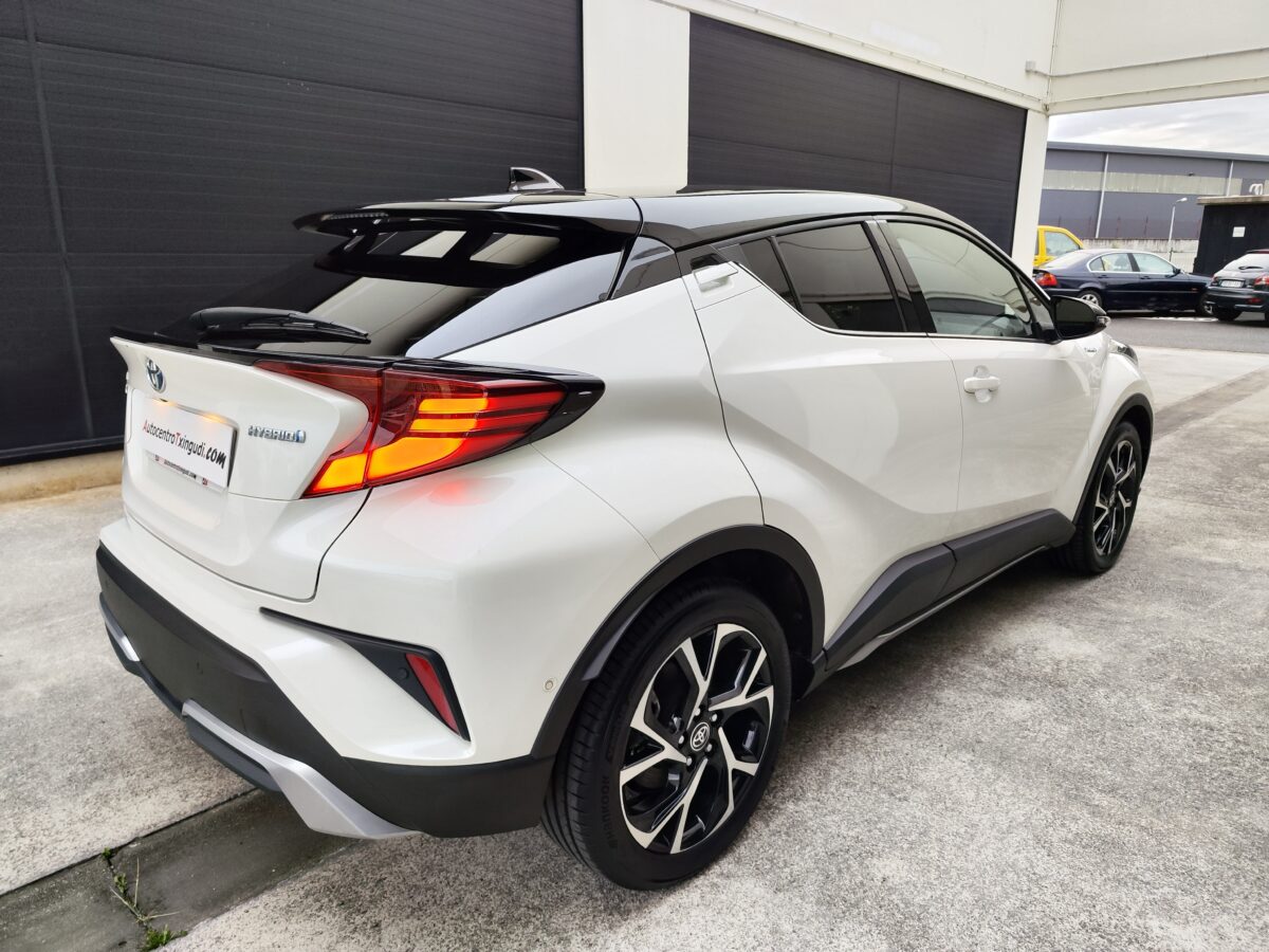 TOYOTA C-HR DYNAMIC 2.0 180H
