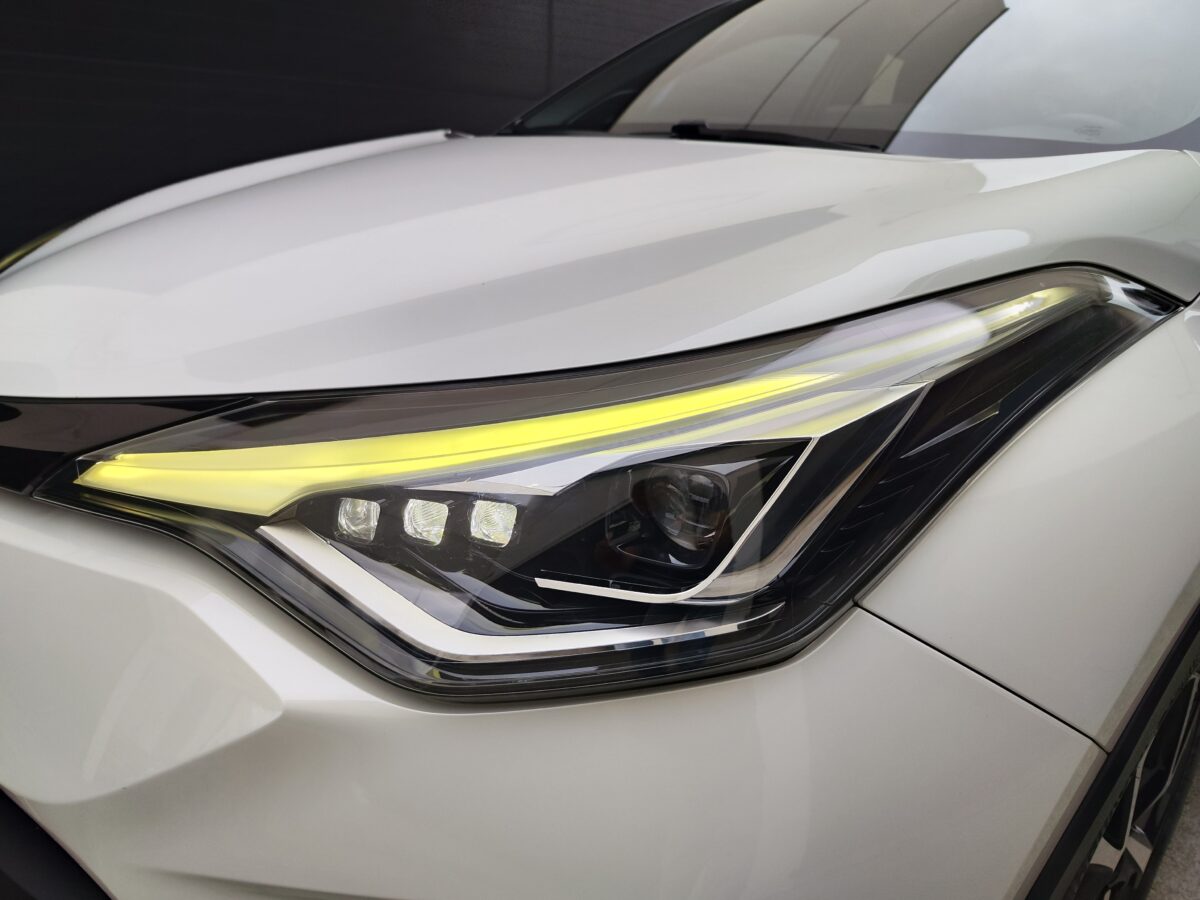 TOYOTA C-HR DYNAMIC 2.0 180H