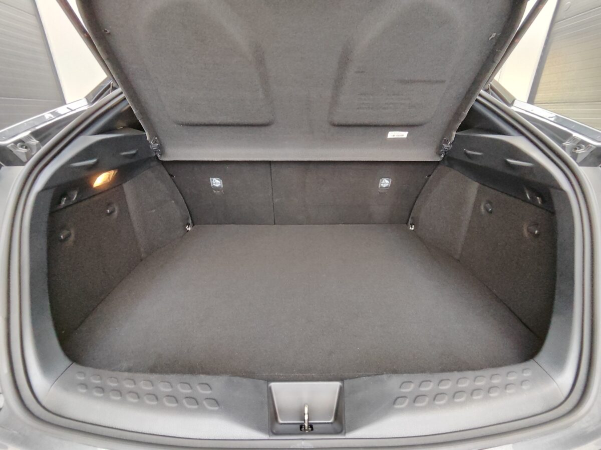 TOYOTA C-HR ADVANCE 2.0 180H