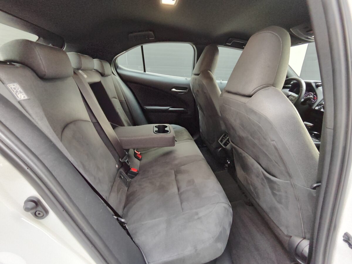 LEXUS UX 2.0 250H BUSINESS NAVIGATION 184 CV