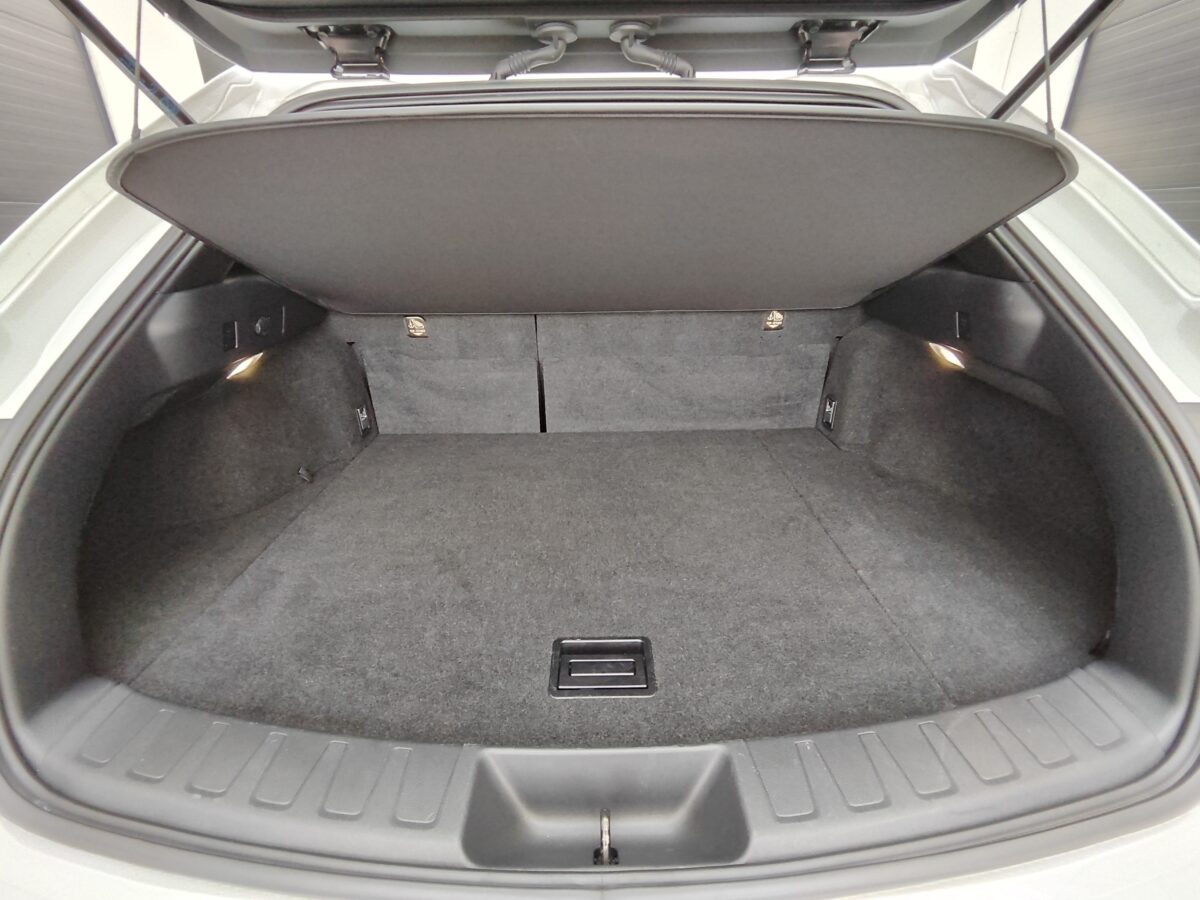 LEXUS UX 2.0 250H BUSINESS NAVIGATION 184 CV