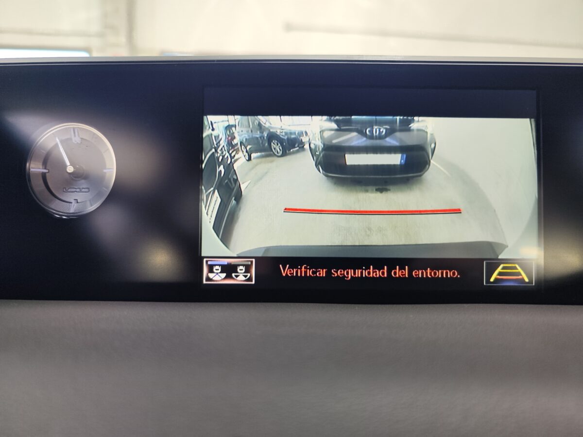 LEXUS UX 2.0 250H BUSINESS NAVIGATION 184 CV