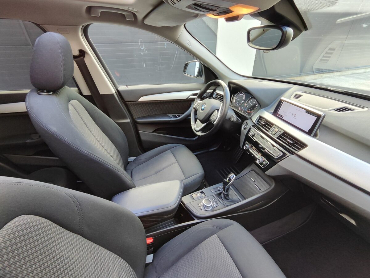 BMW X1 sDRIVE18 ADVANTAGE AUTO 136 CV