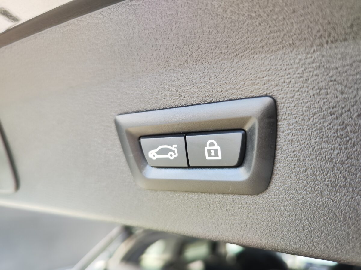 BMW X1 sDRIVE18 ADVANTAGE AUTO 136 CV