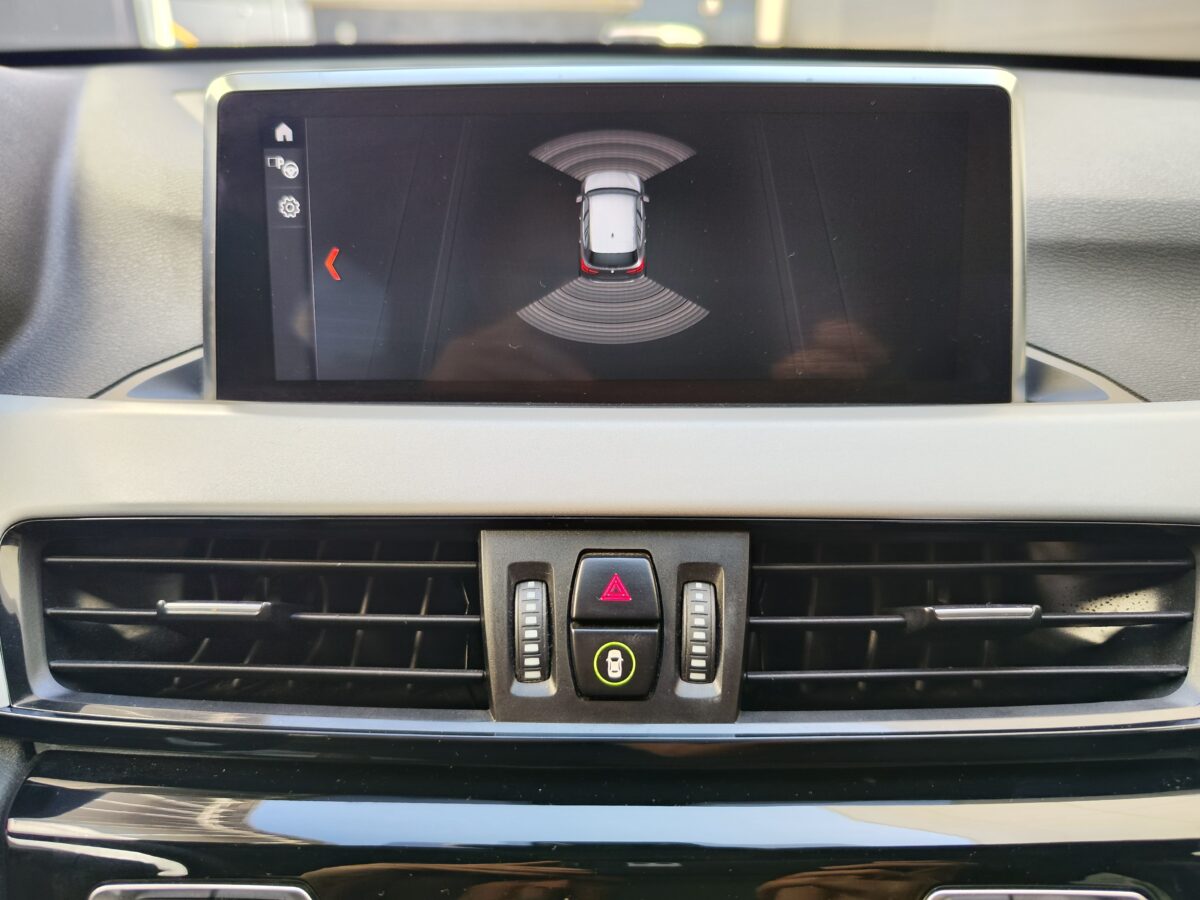 BMW X1 sDRIVE18 ADVANTAGE AUTO 136 CV