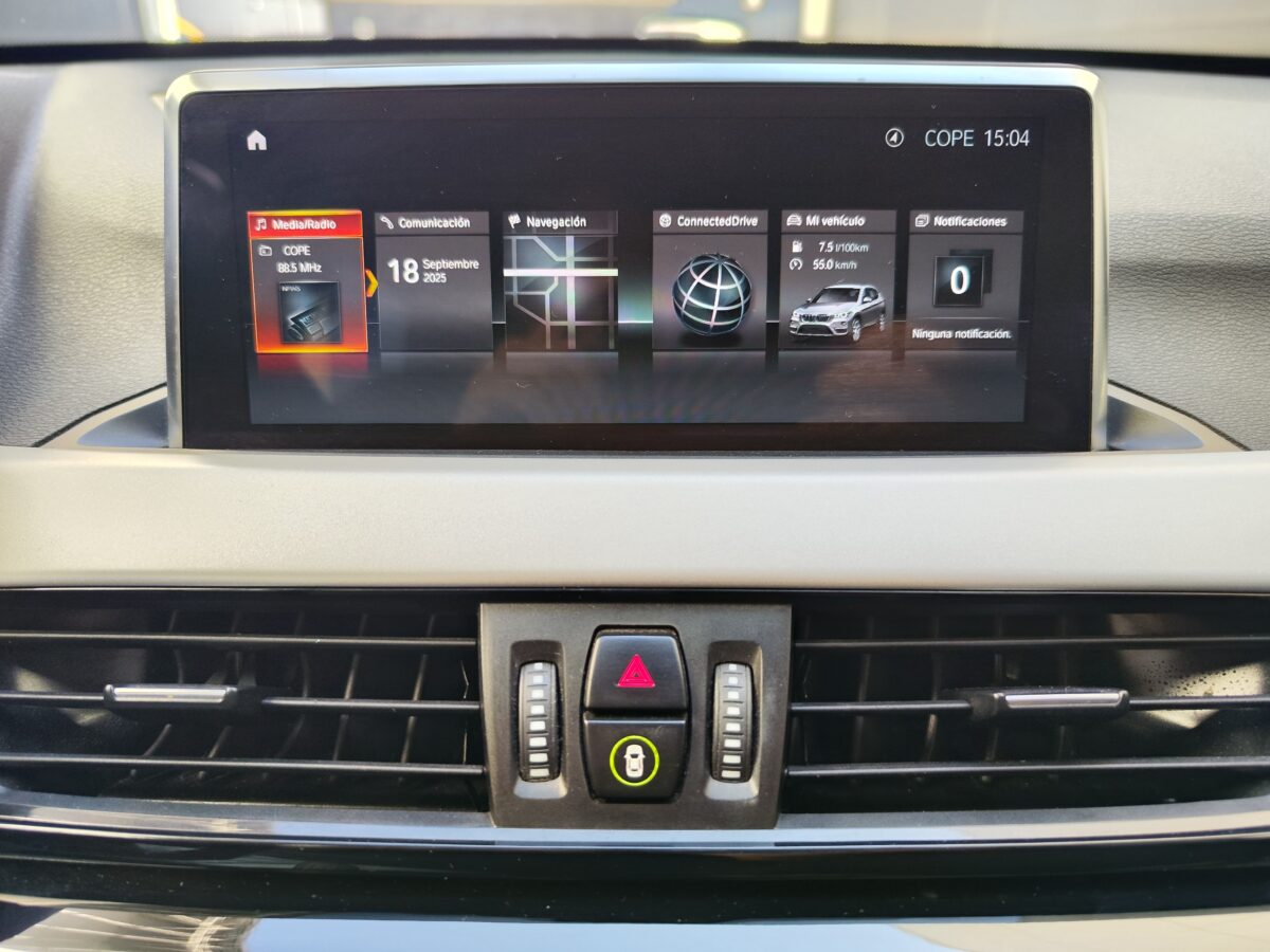 BMW X1 sDRIVE18 ADVANTAGE AUTO 136 CV