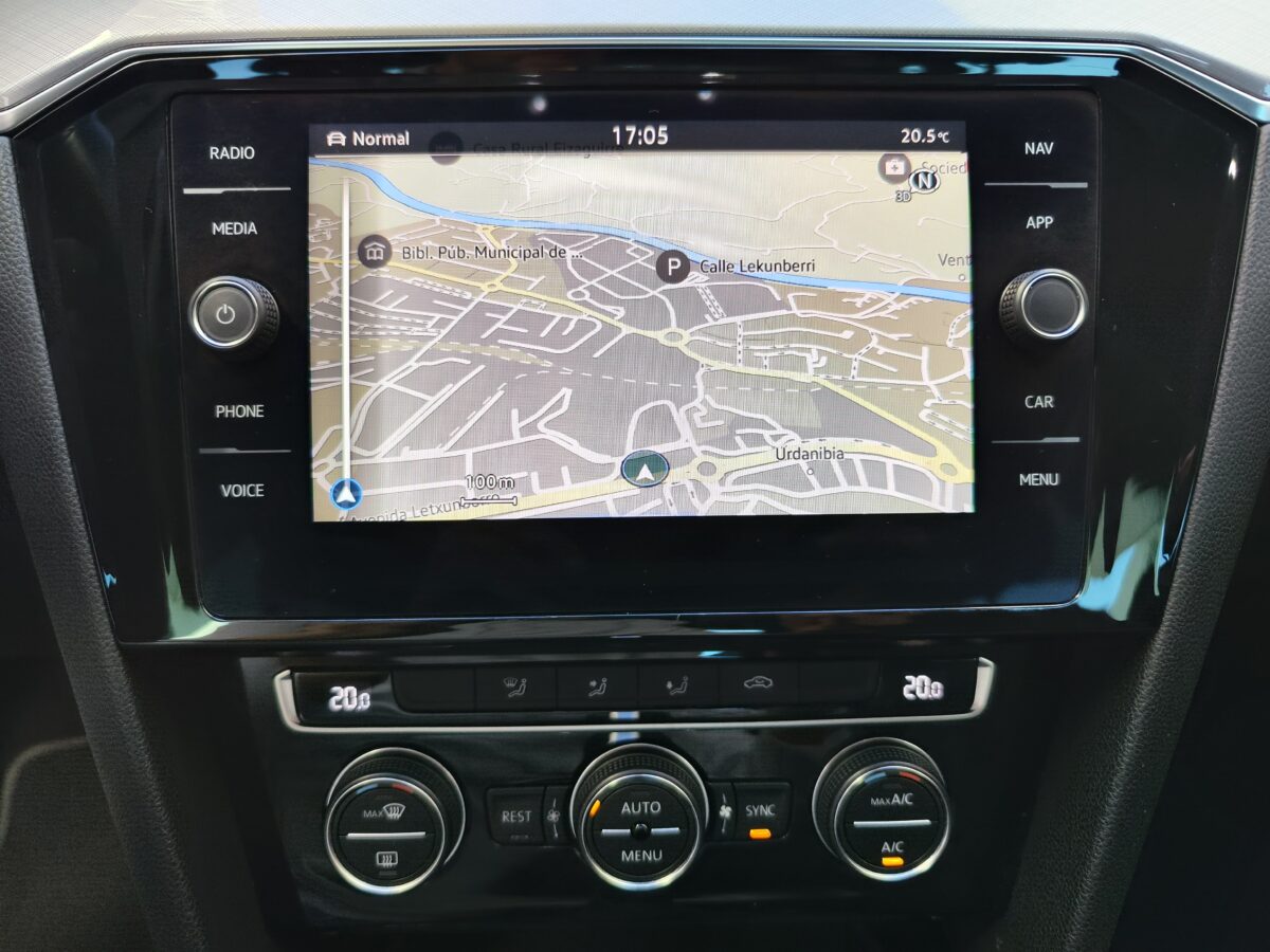 VOLKSWAGEN Passat Variant EXECUTIVE 2.0 TDI 150 CV DSG