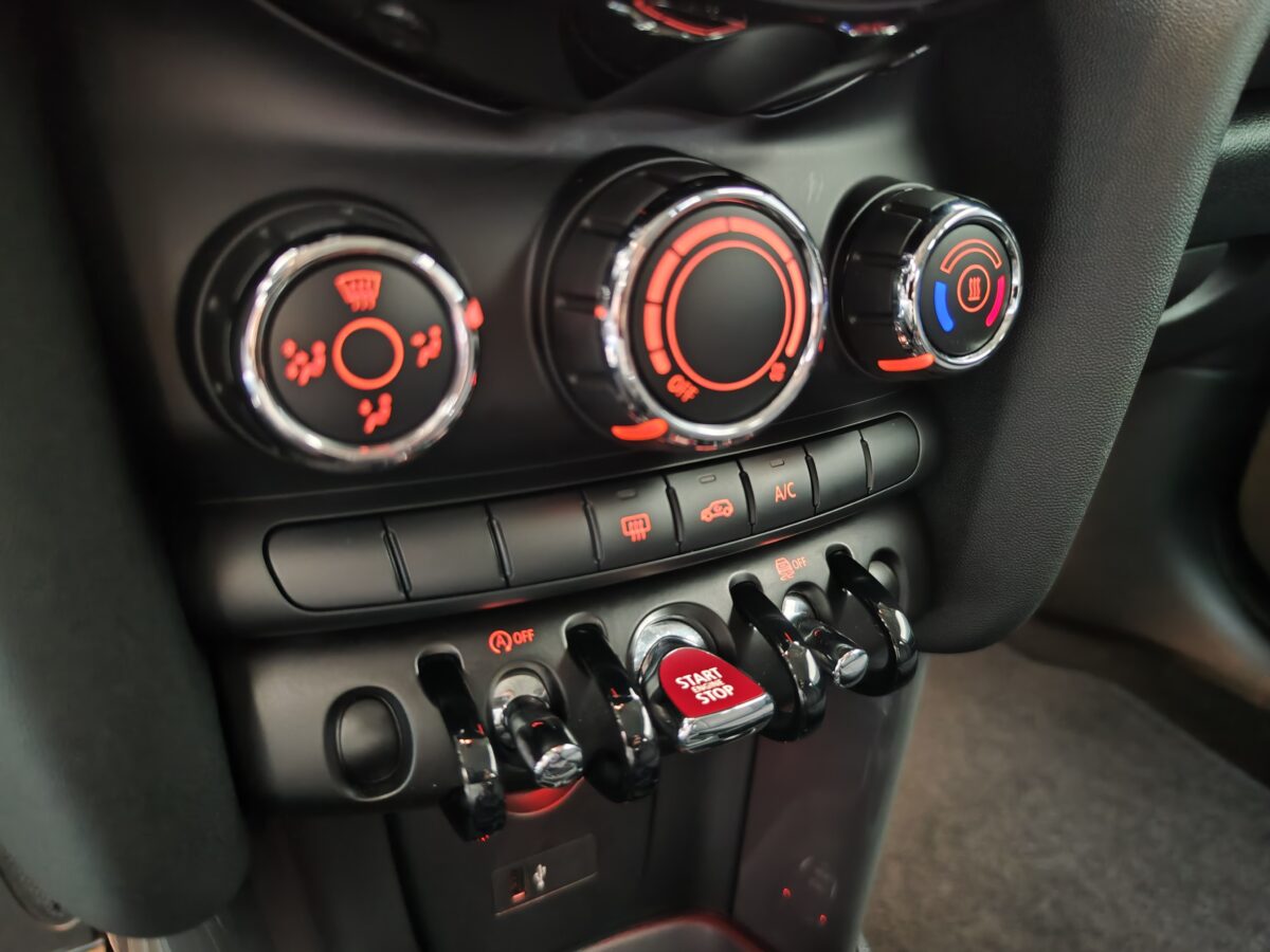 MINI ONE 3 PUERTAS 1.5 i 102 CV