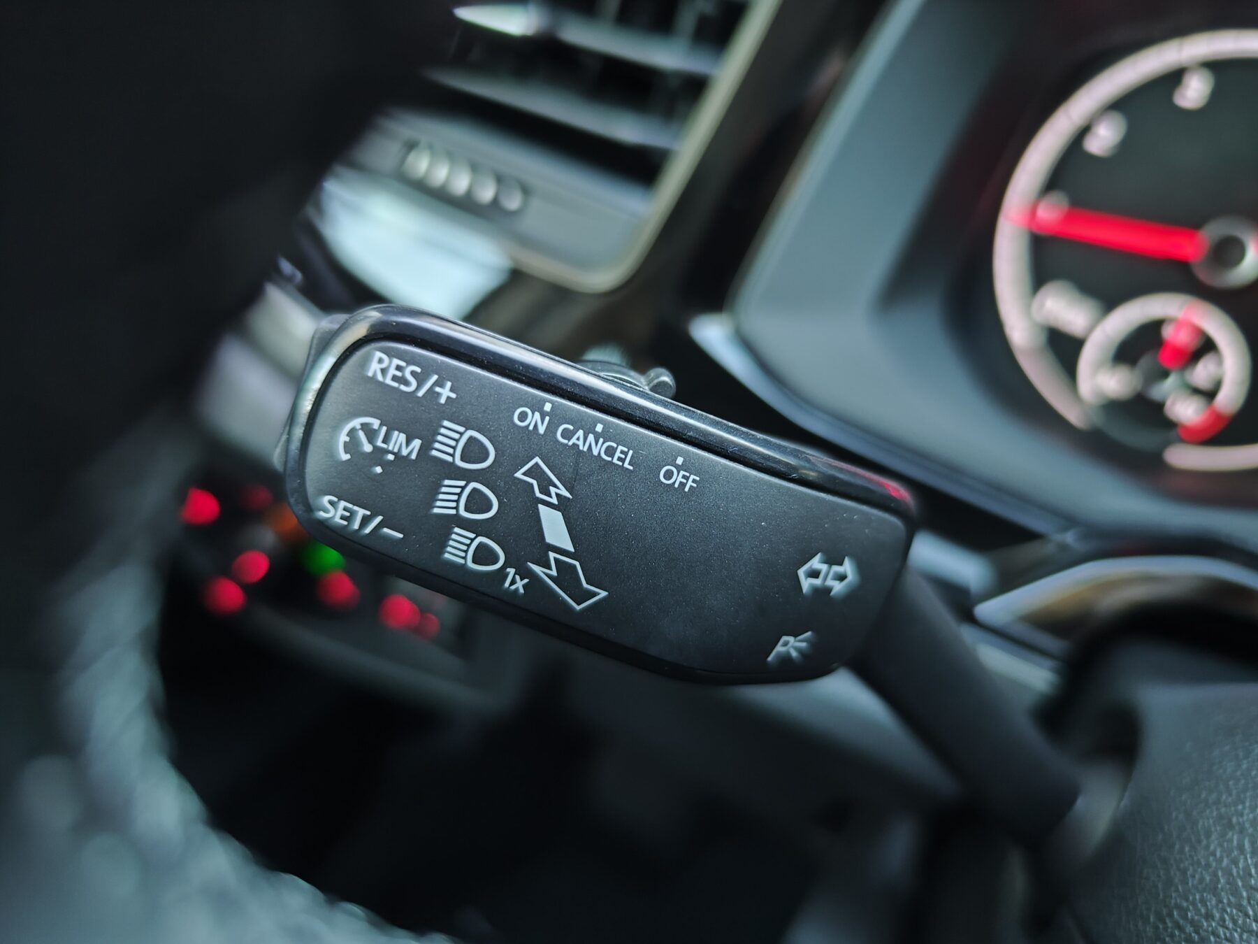 VOLKSWAGEN Polo Advance 1.0 TSI 95 CV