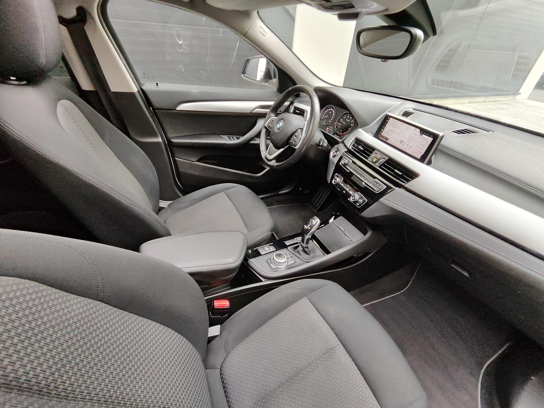 BMW X2 sDrive18 Advantage Auto 140CV