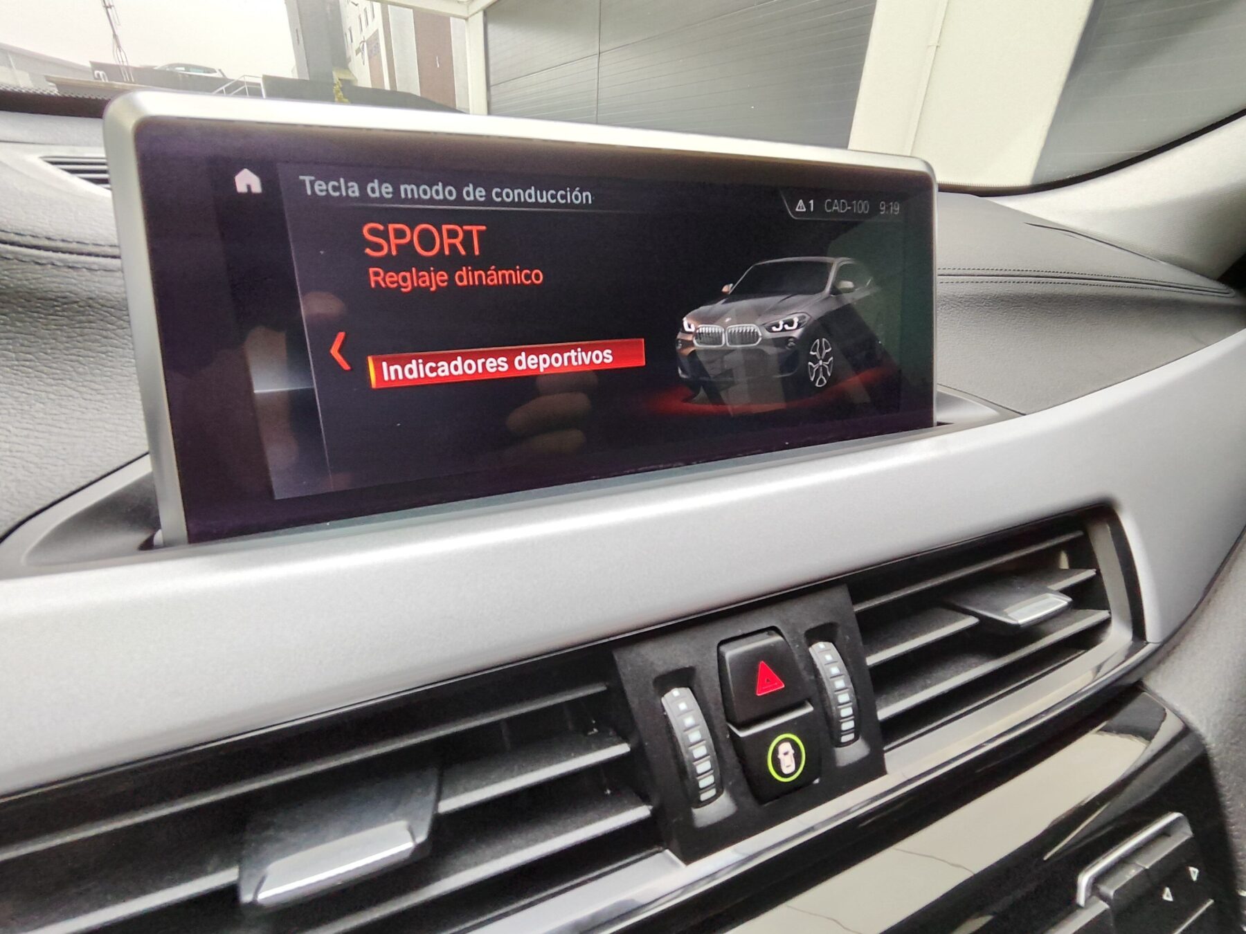 BMW X2 sDrive18 Advantage Auto 140CV