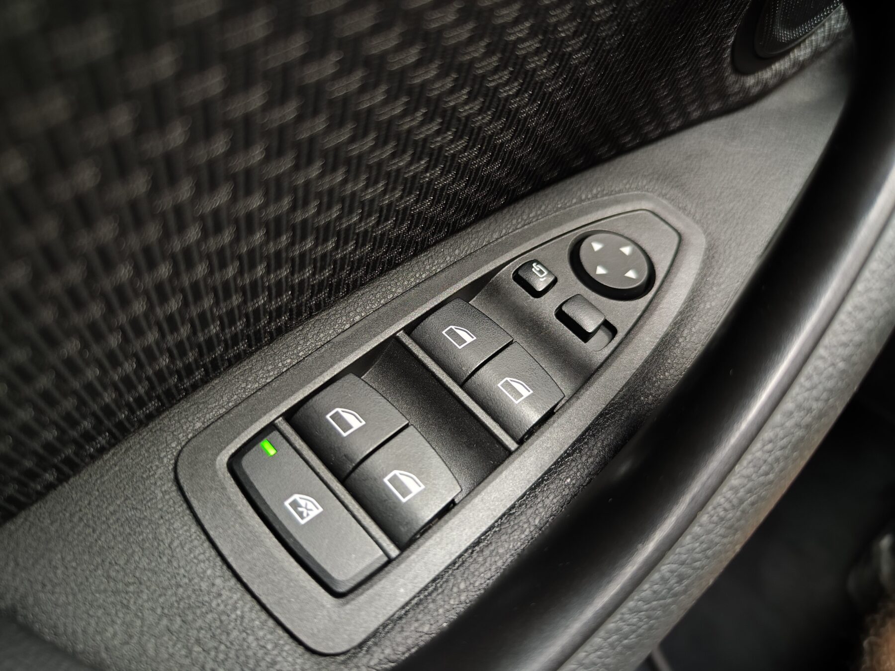 BMW X2 sDrive18 Advantage Auto 140CV