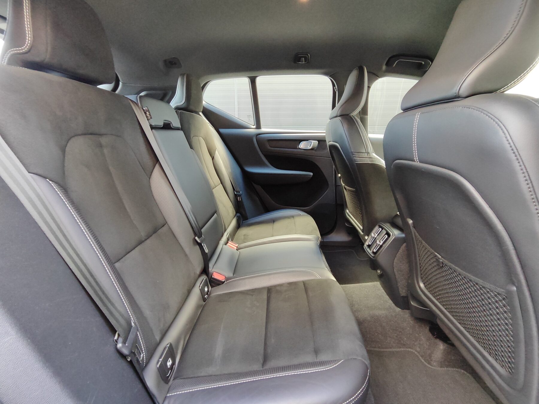 VOLVO XC40 RDESIGN AUTO T3 163 CV